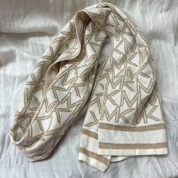 Michael kors shawl discount